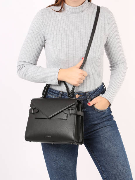 Sac BandouliÃ¨re M Double Rabat Emilie Cuir GrainÃ© Le tanneur Noir emily TEMI1014 vue secondaire 1