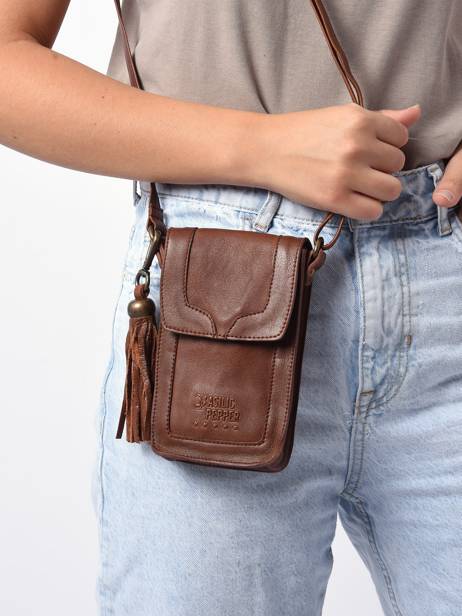 Ã‰tui TÃ©lÃ©phone Cuir Basilic pepper Marron cow BCOW49 vue secondaire 1