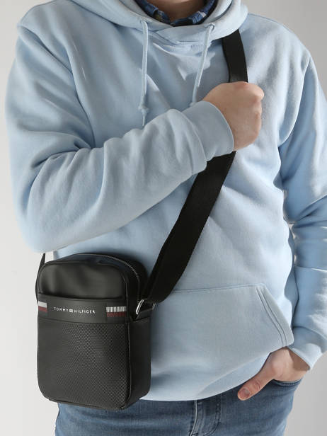 Sac BandouliÃ¨re Tommy hilfiger Noir corporate AM12724 vue secondaire 1