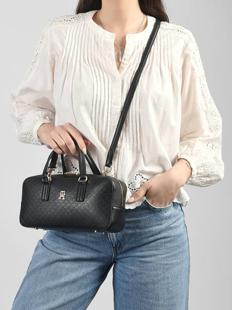 Sac Bandoulière Tommy hilfiger Noir th flag AM14138 vue secondaire 1
